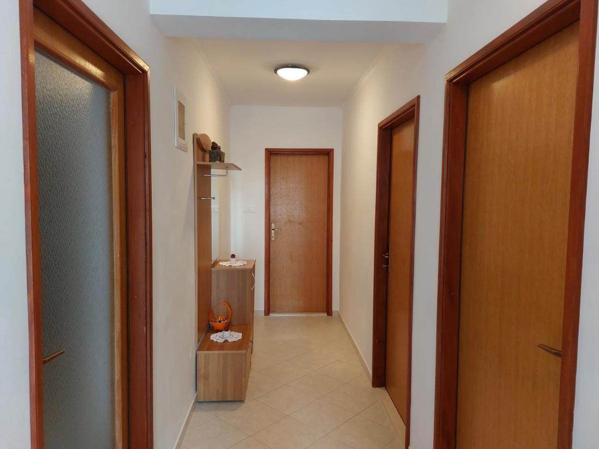 Apartment Ljubicic Podstrana Eksteriør billede